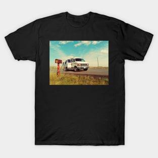 Road trip journey, Cowboy Trail, Highway 22, Alberta, Canada. T-Shirt